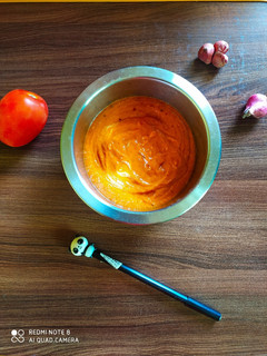 தக்காளி சட்னி(tomato chutney recipe in tamil) செய்முறை முக்கிய புகைப்படம்