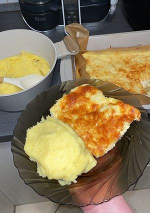 Tepsis szaftos csirkemell krumplipürével recept fotója