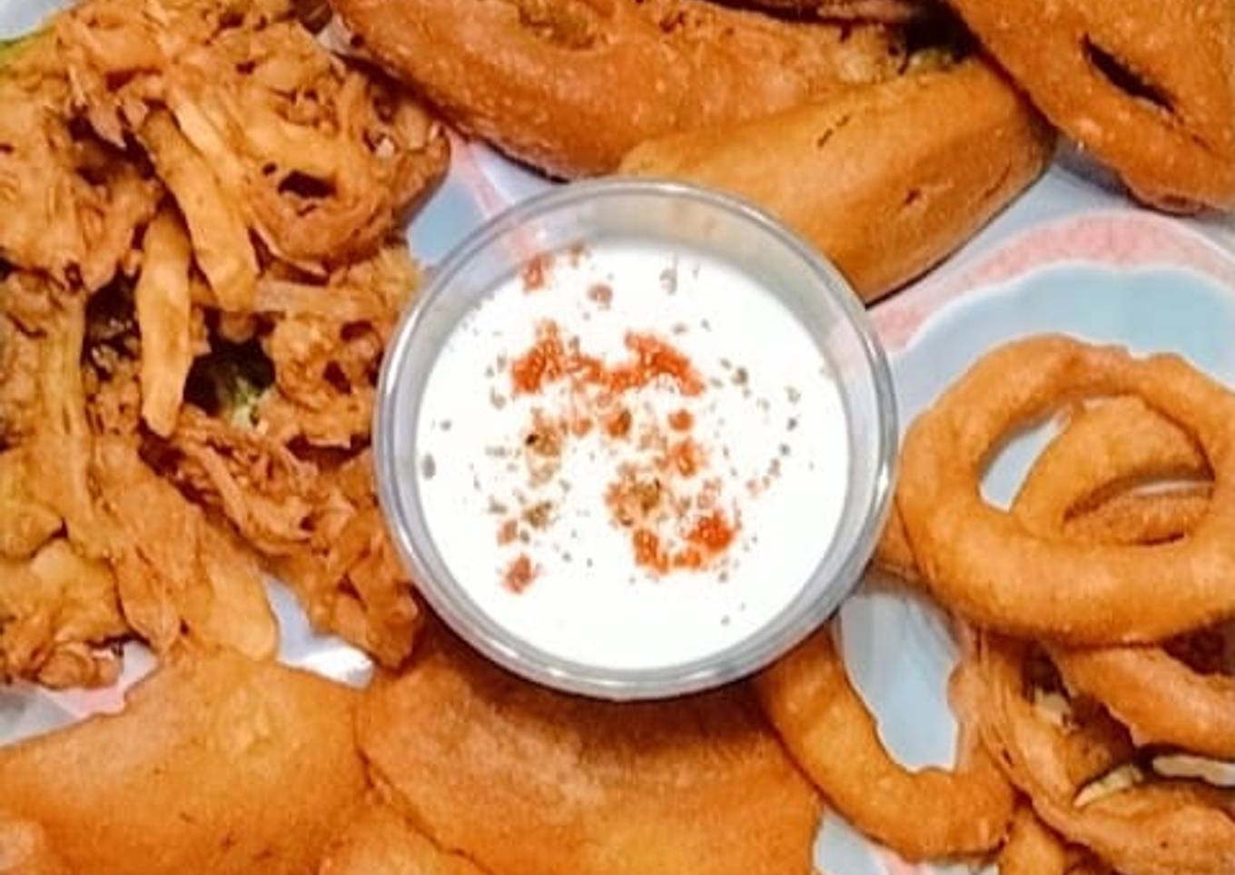 Easiest Way to Prepare Any-night-of-the-week Mix pakora platter 💕 مکس
پکوڑہ پلیٹر💕