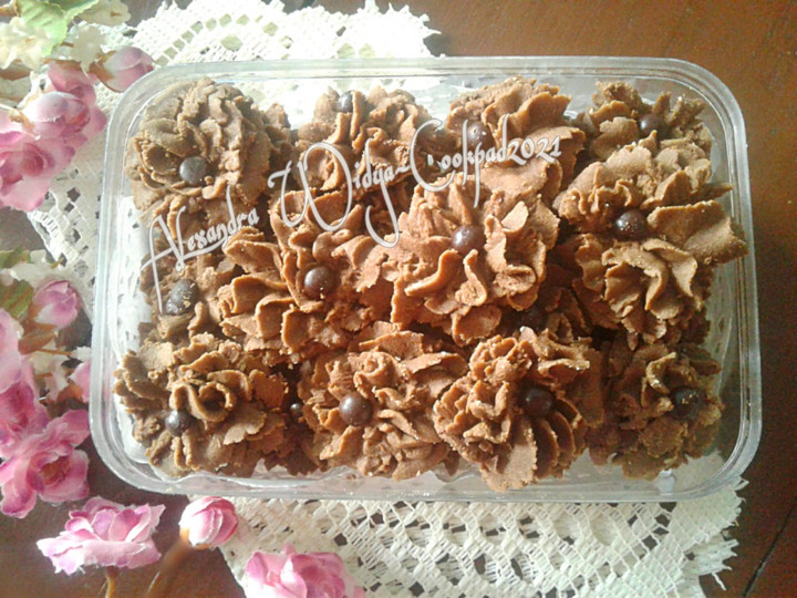  Resep memasak Kue Semprit Coklat sajian Lebaran  nagih banget