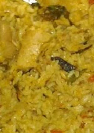A picture of Chicken Briyani.