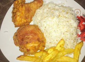 Una foto de Pollo a la Broaster