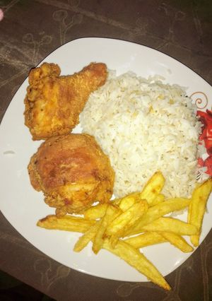 Una foto de Pollo a la Broaster