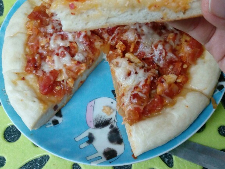 Resep Pizza rumahan ricecooker yang Bikin Ngiler