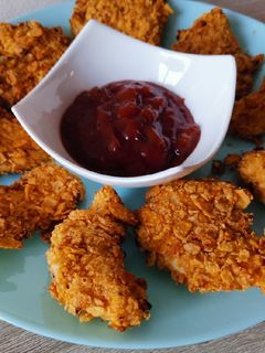 Mézes-mustáros csirkemell kukoricapehely bundában recept fotója