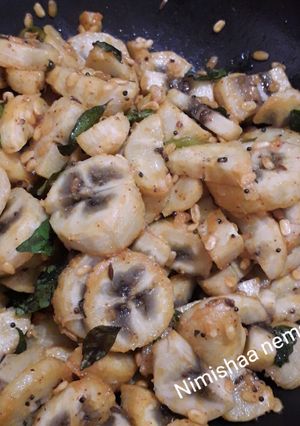 कच्चे केले की सब्जी (kacche kele ki sabzi recipe in Hindi) रेसिपी मुख्य फोटो