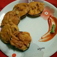 A picture of Brinjal Fritters.