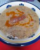 Lentejas con pan francés o marraqueta