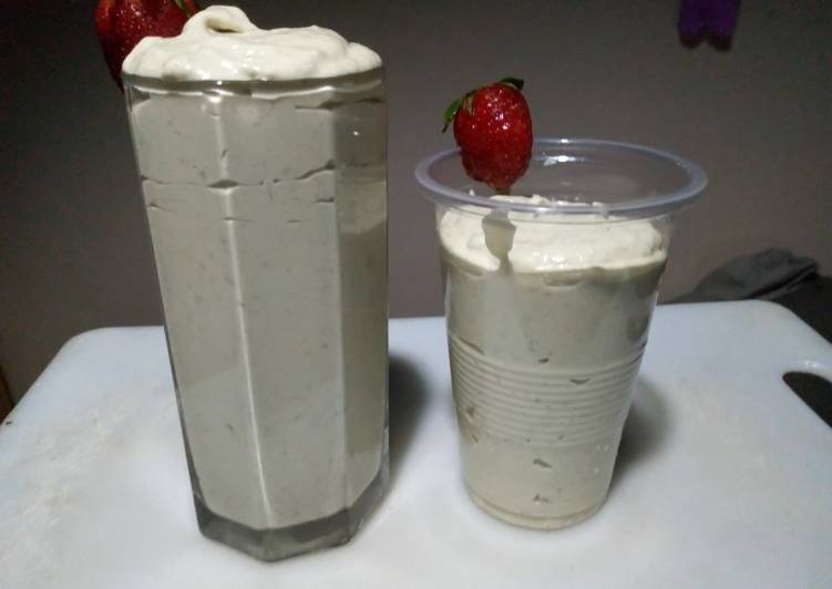 Recipe of Any-night-of-the-week Fruit shake smoothy