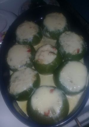 Una foto de Zapallitos rellenos de pollo