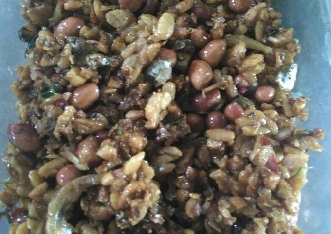 Resep Kering tempe + teri + kacang (pedas manis) yang Enak Banget