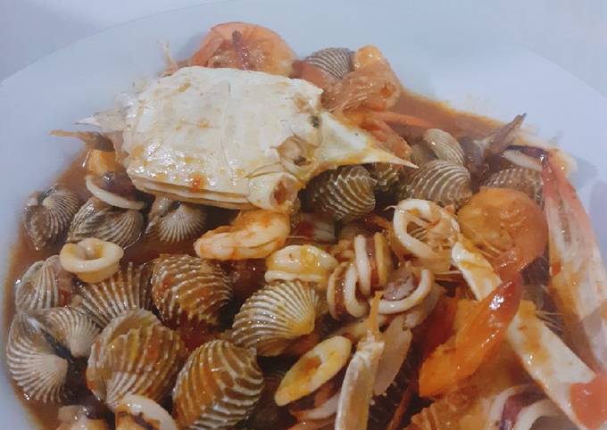 Resep SEAFOOD PLATTER SAUS PADANG MODAL 100RIBU SAJA!, Lezat