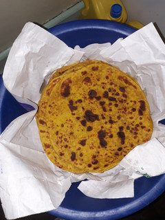 A picture of Pumpkin n carrot chapati.