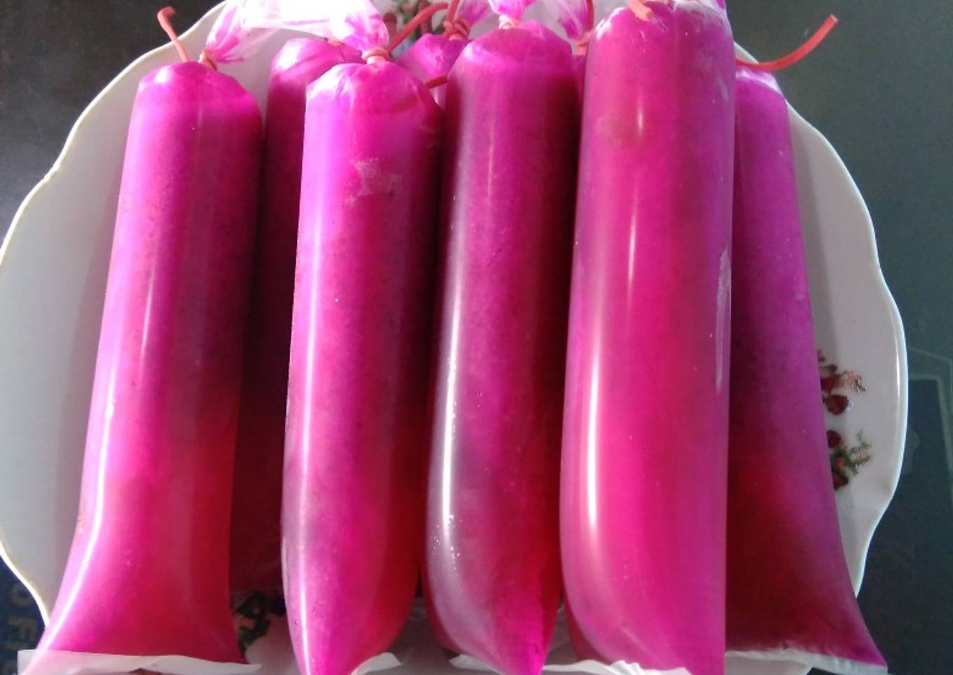 Es Kucir Buah Naga