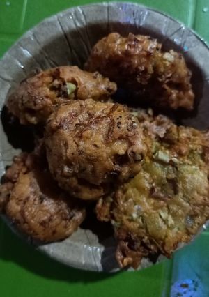 চিকেন পকোড়া (chicken pakoda recipe in Bengali) রেসিপির প্রধান ছবি