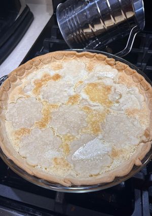 A picture of Sunshine Lemon Pie.