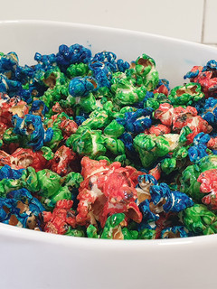Una foto de Palomitas de colores