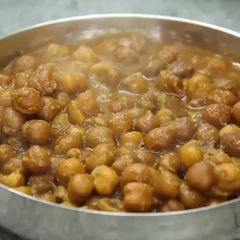 Black chickpeas vegetable A picture of Black chickpeas vegetable.