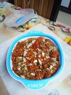 गाजर का हलवा (Gajar ka halwa recipe in hindi) रेसिपी मुख्य फोटो