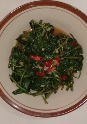 Foto resep Tumis kangkung saori