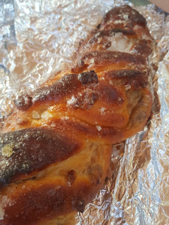 Una foto de Trenza de crema y nueces