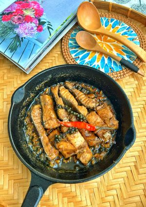 Hình của món Lườn Cá Cờ Kho Tiêu.