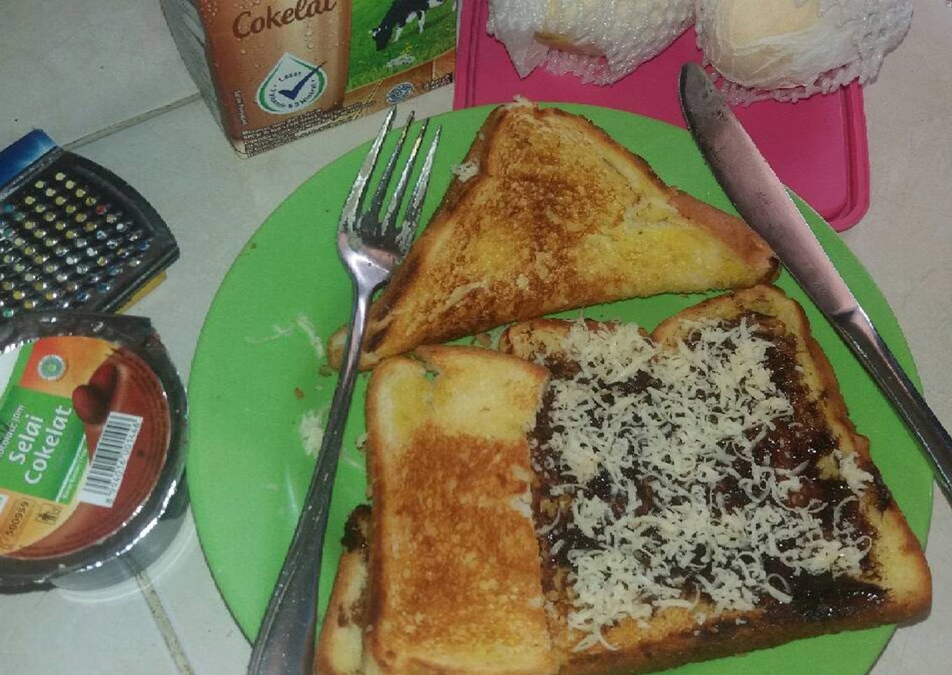 Roti bakar coklat keju