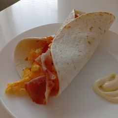 A picture of Duckster's Breakfast burritos.