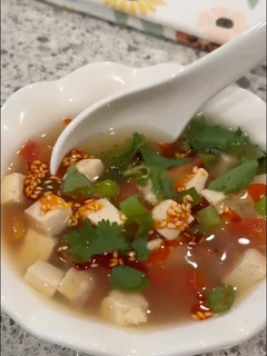 A picture of Tofu Tomato Soup.