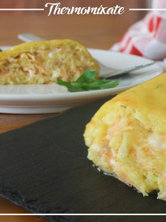 Una foto de Rollo de patata y salmón ahumado con Thermomix