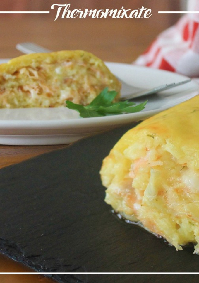 Una foto de Rollo de patata y salmón ahumado con Thermomix