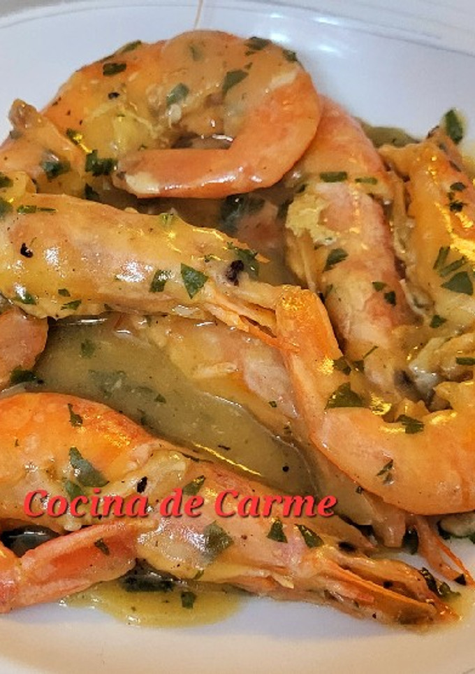 Una foto de Gambones en salsa de cava