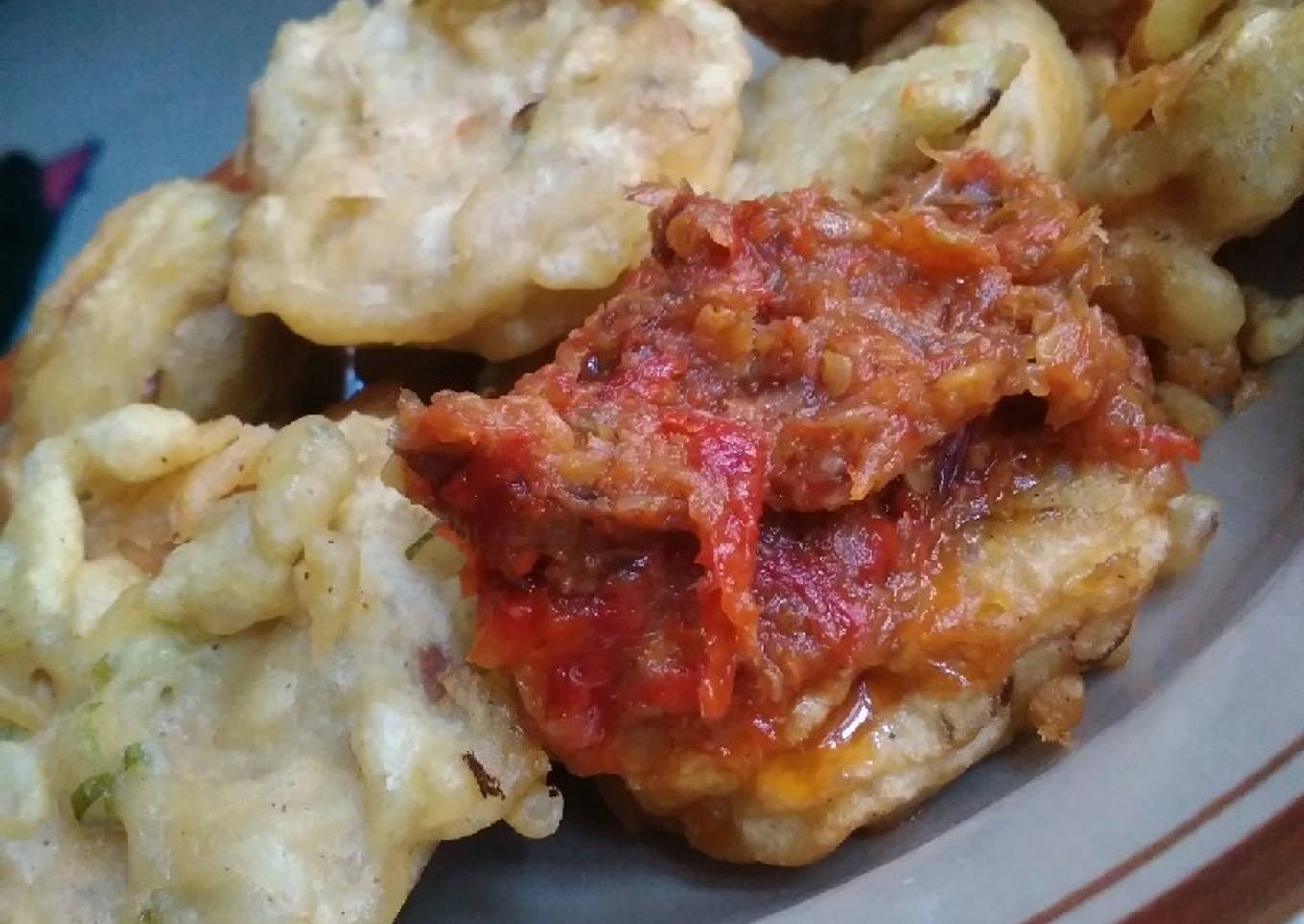 Tempe tahu solat sambal bawang