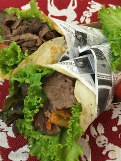 蛋餅捲餐盒 的食譜成品照片