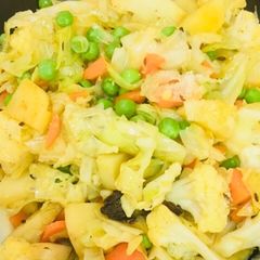 A picture of Mix veggie salad.