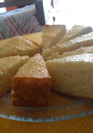 Una foto de Torta de limón muy facil