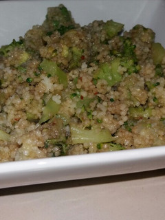 Una foto de Cous-cous Veraniego 🌞🌞