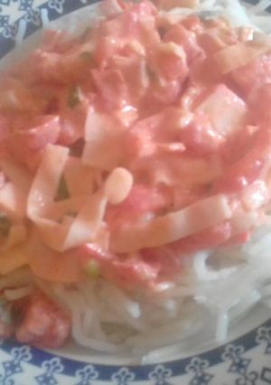 Una foto de Salsa de surimi (palitos de cangrejo) para pastas