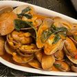 Thai Sweet Clams with Sweet Basil and Mild Chilli Sauce - WOWeeee :P