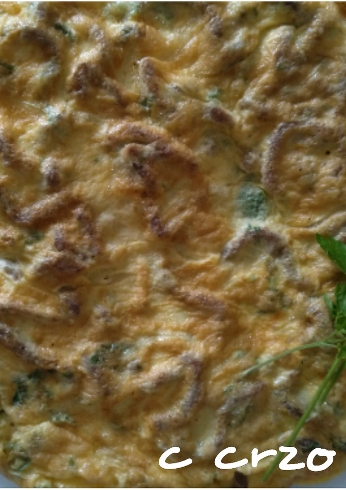 Una foto de Tortilla de carne con perejil