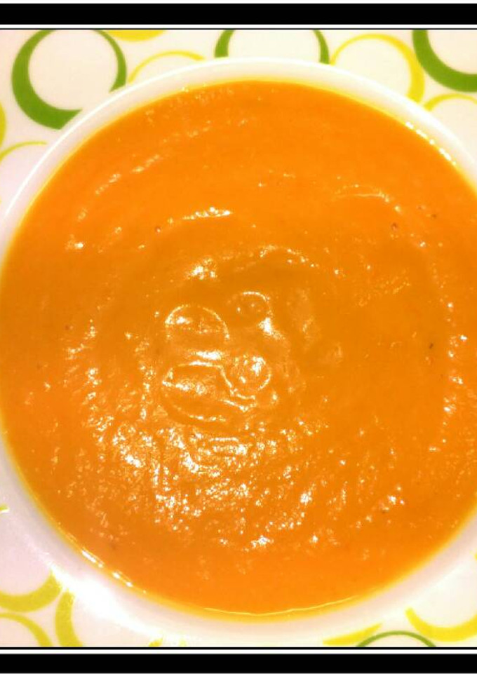 Una foto de Crema de zanahoria, calabaza y batata