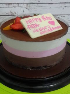 Foto resep 3. Triple Choco Mousse (TCM) Oreo Crumbs Cake