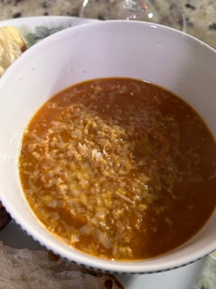 Foto de Sopa de tomate, cenoura e alho assados