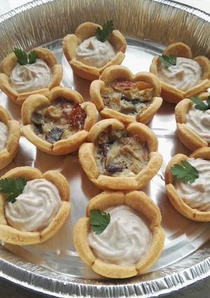 Foto di Cestini di pasta frolla salata