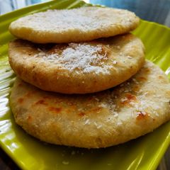 A picture of Pooran poli.