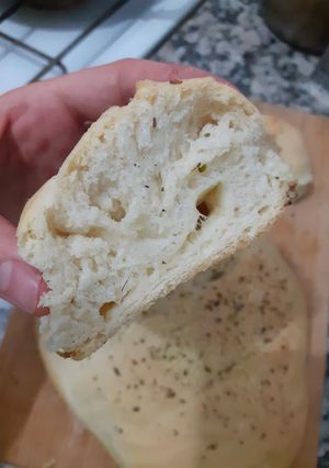 Una foto de Pan casero (pancitos rellenos de queso)