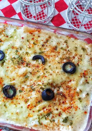 A picture of Chicken Alfredo Lasagna Rollup.