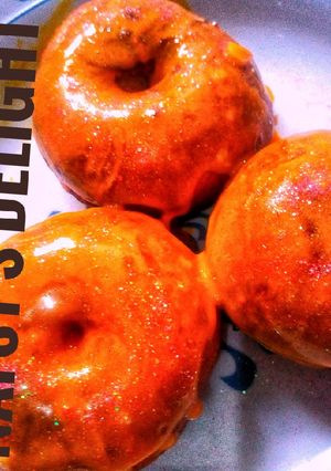 A picture of Doughnut glazing.