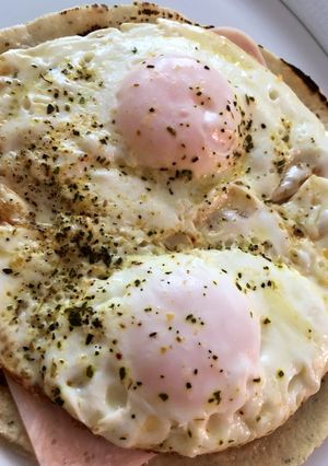 Una foto de Huevos estrellados al vapor (técnica más saludable)