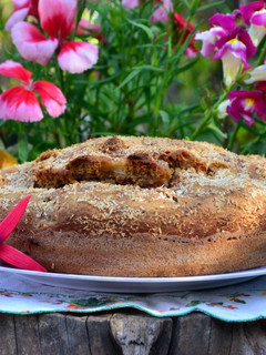 Una foto de Torta con harina integral de pera y canela, sin azúcar🌾